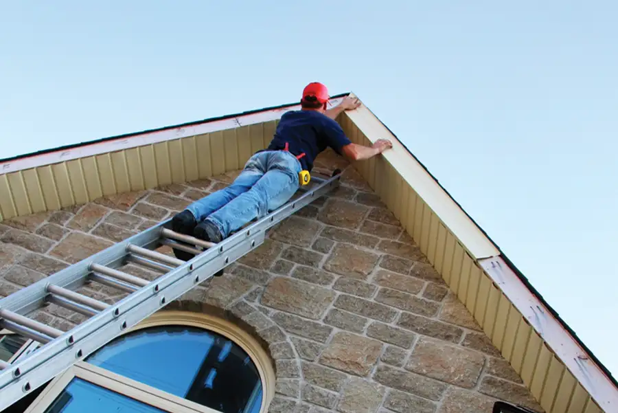 River Cities Seamless Gutters - fascia board maintenance - Granite City, IL Metro East